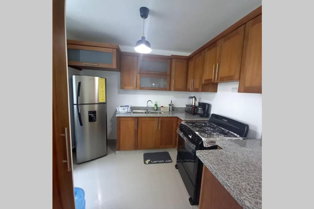 Vista Verde: Apartamento Familiar con Piscina y Áreas Recreativas Santiago De Los Caballeros Exterior photo
